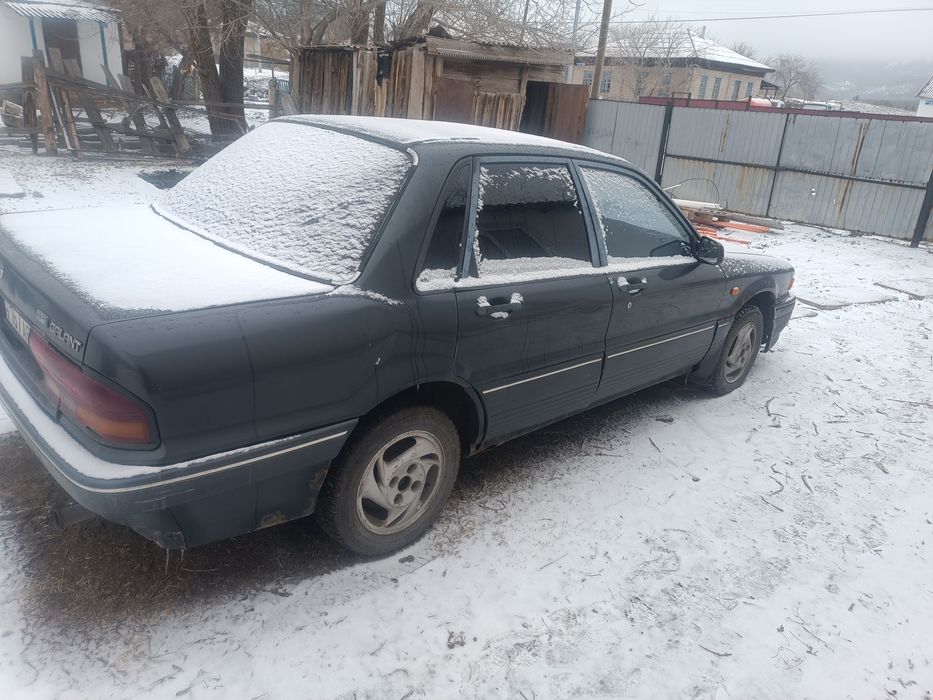 Митсубиси Галант