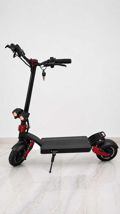 Trotineta electrica dual motor 2600w60v15ah Adrenalina la accelerare
