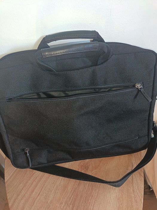 Geanta laptop DOMISO noua cu eticheta