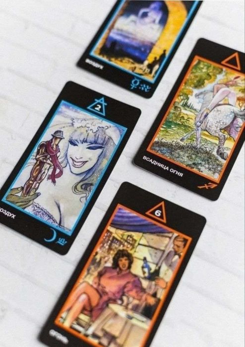 Карты МАК Таро Манара Manara Tarot в жестяном боксе, разм. 6*10.
