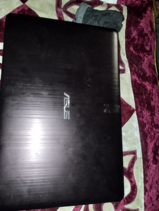 Продам ноутбук asus