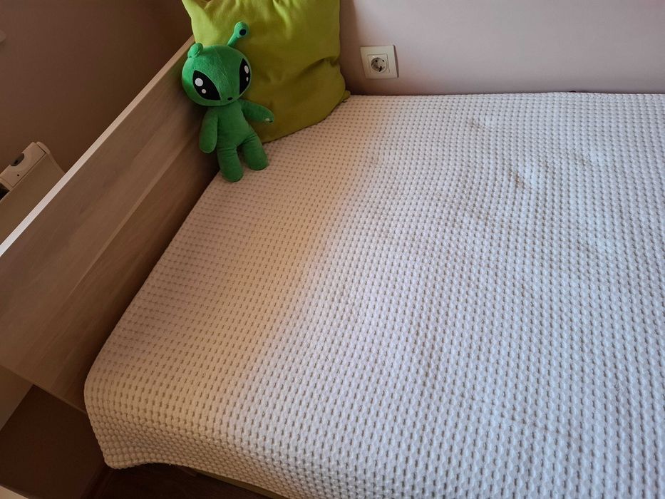 Легло с матрак 90/200