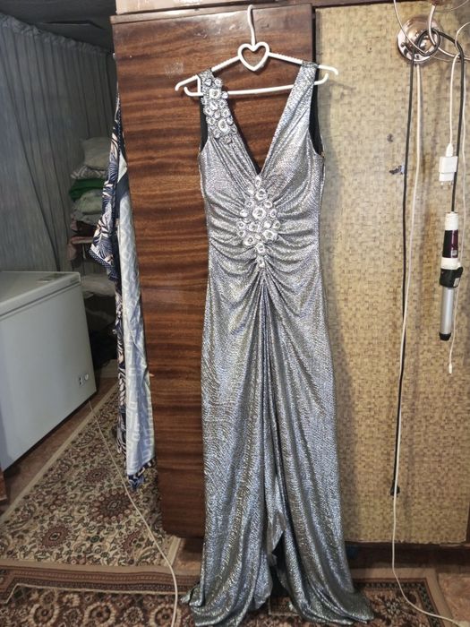 Продам вечернее платье