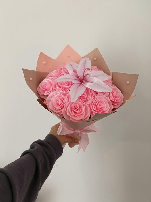 Букет за осми март