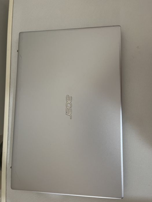 Ноутбук acer продам срочно