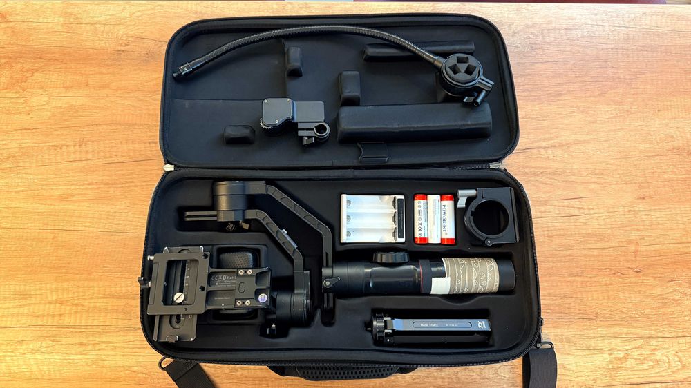 Zhiyun Tech Crane 2 - Gimbal cu servo follow focus tip DJI Ronin Rs2 Pro