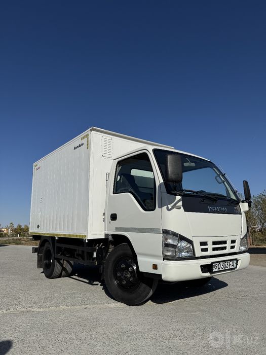 Isuzu ikki yarim toʻnna xolati alo kraskasi toza 2016 yil