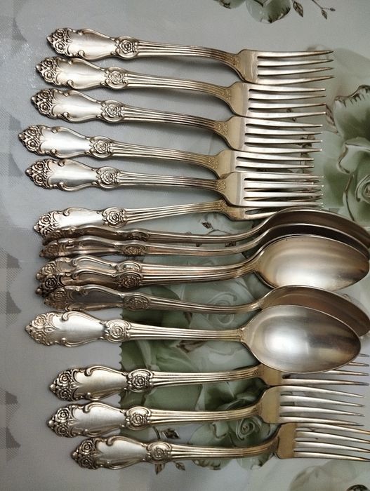 Мельхиоровые приборы