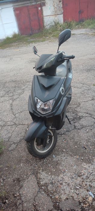 Продам скутер срочно