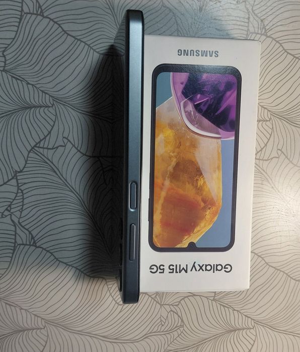 Продам смартфон Samsung M15 5G