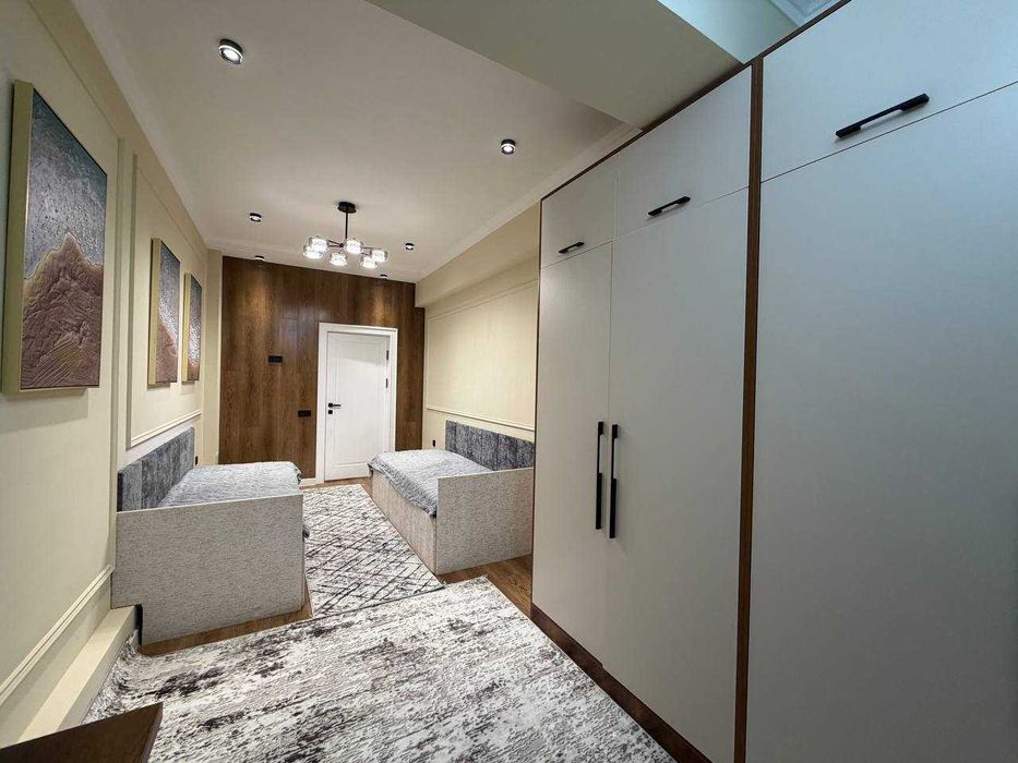 3х комнатная квартира на 5 этаже 77кв/м, в Самарканде