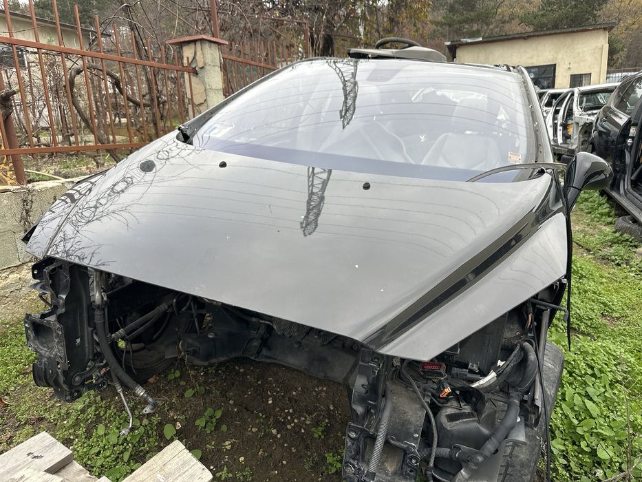 Преден капак за Пежо 308 Черен