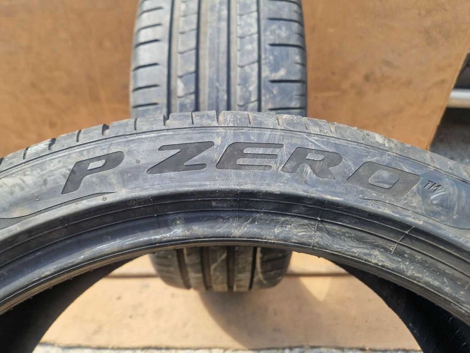 2 Pirelli R21 255/40 Летни гуми  DOT3223