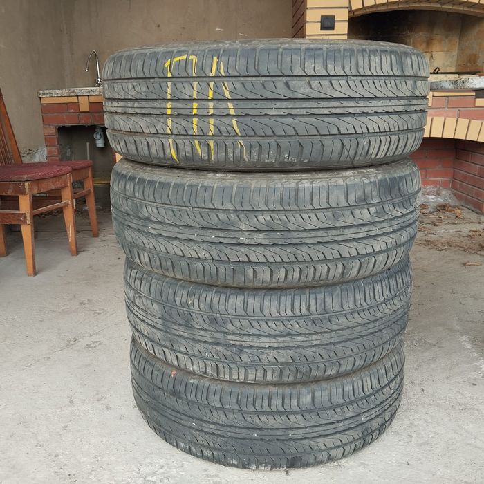 Летние шины б. У 215/60 R17