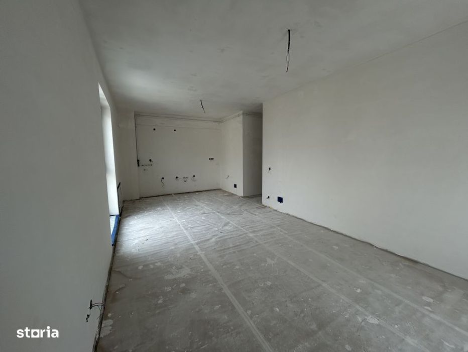 Apartament 3 camere, semidecomandat , finisat , zona Tineretului — fotografia 1
