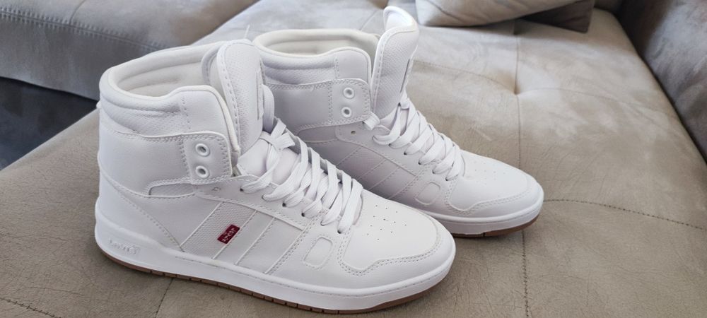 Маратонки LEVIS оригинални