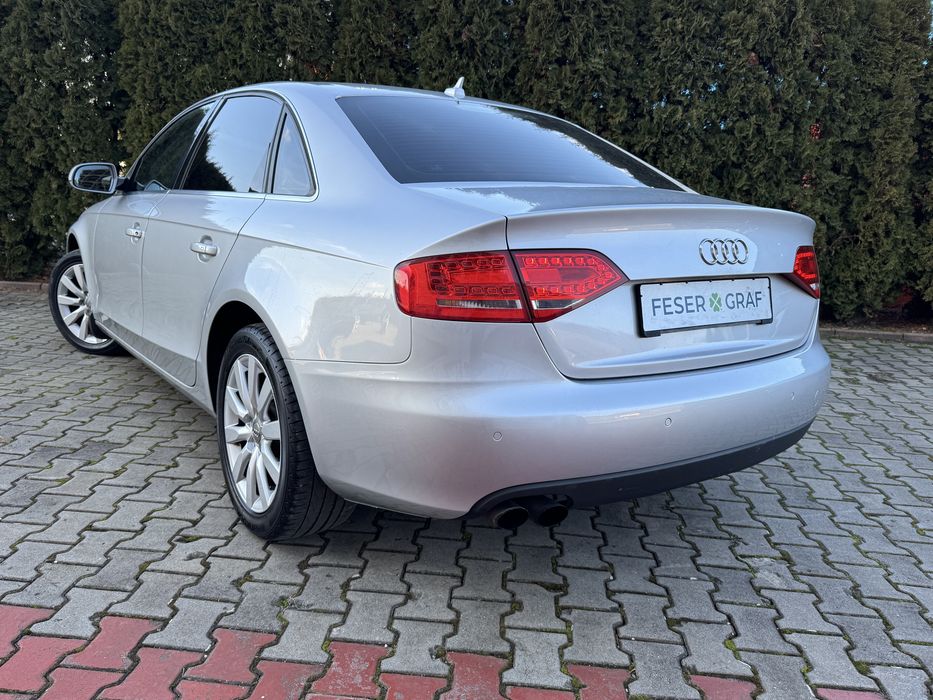 Audi A4 2.0Tfsi 211cp Automat*Quattro*LED*Xenon*Navi*17”*