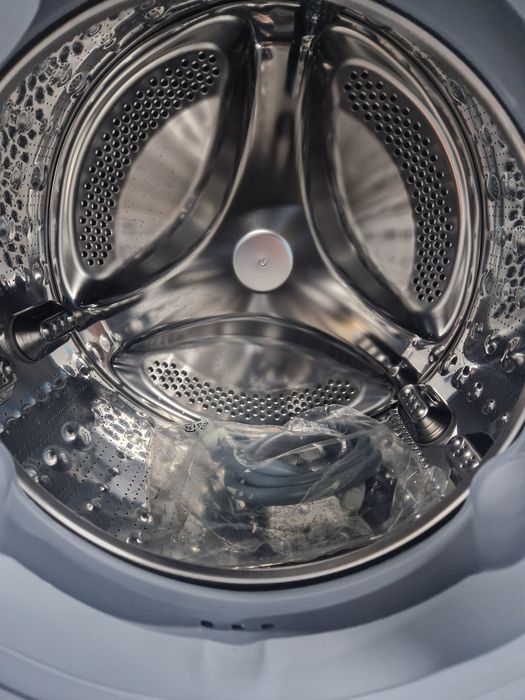 Пералня LG 11 кг А+++ Пара изкуствен интелект