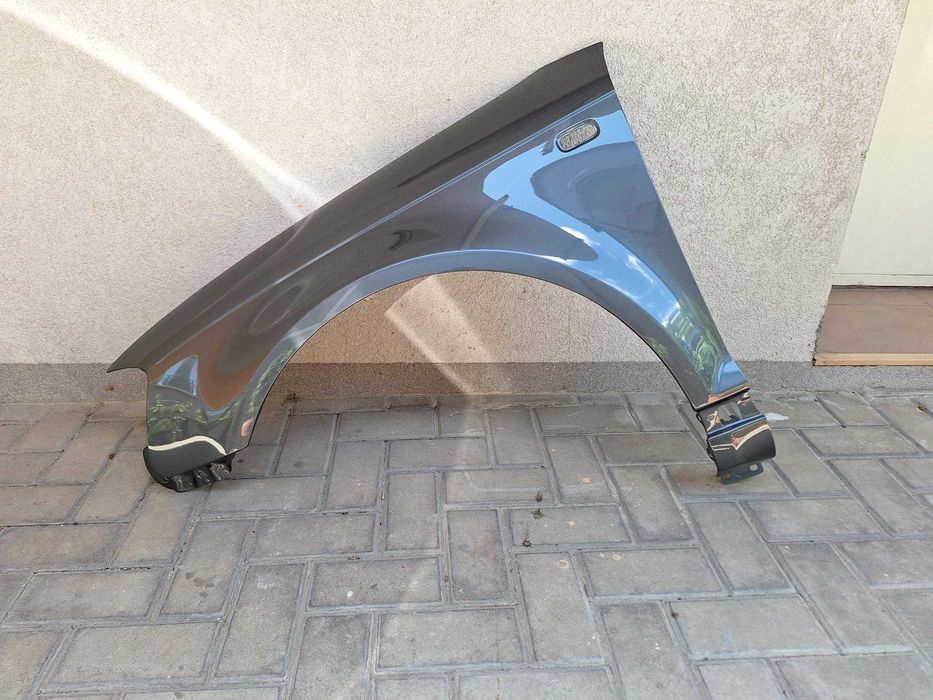 Aripa Fata Stanga Audi A3 8P An 2003-2008 Vopsita Gri Inchis