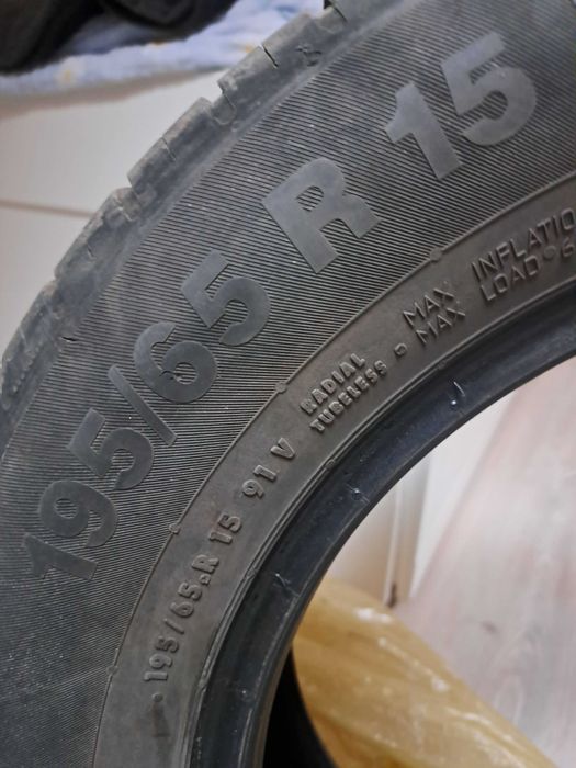 4 buc Continental Eco Contact 5 (195/65 R 15]