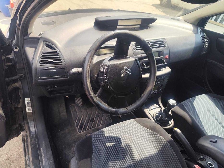 Citroen C4 1.6HDI - 109к.с - 2005г само на части