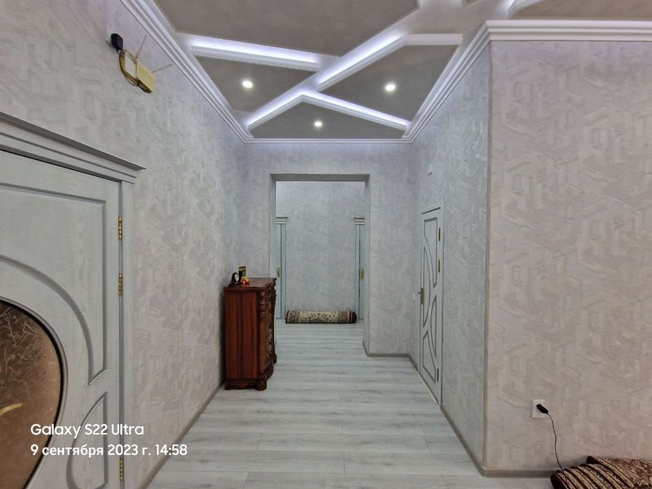 Намунали уй-жой сотилади