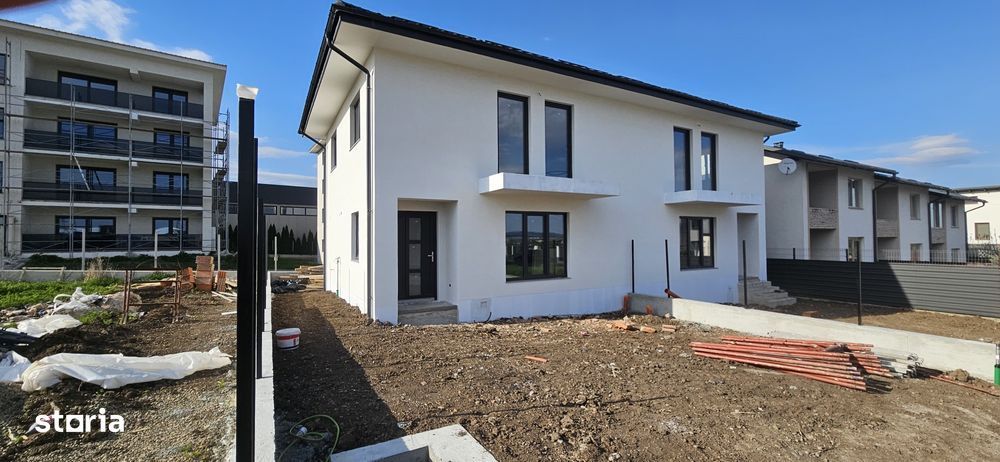 Casa tip duplex Ipotesti