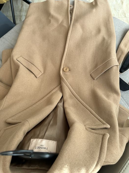 Палто дълго-Twinset.