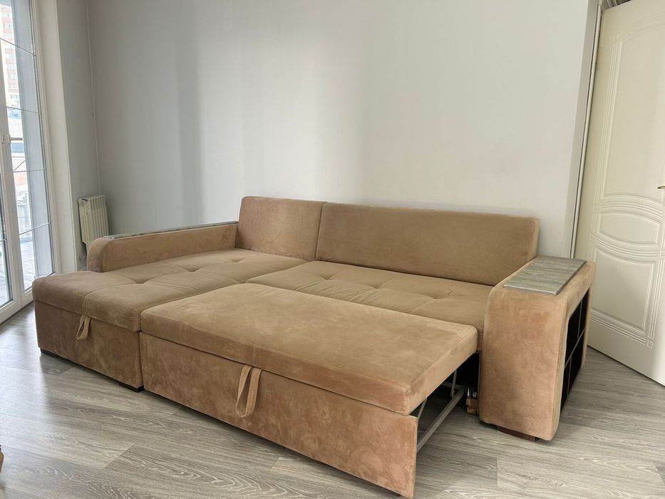 Диван угловой б/у