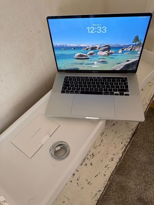 macbook pro 15 2019 - Laptopuri oferte online | OLX.ro