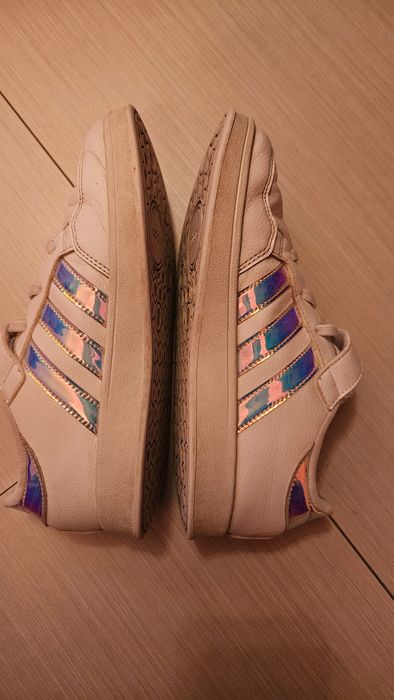 Маратонки Adidas 35 номер