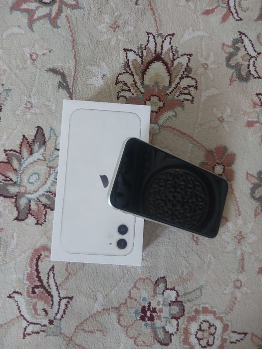 Айфон 11 64г/75ем