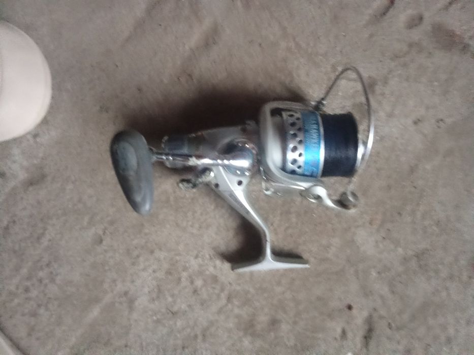 Vând mulineta urgent  cu tot cu nailon