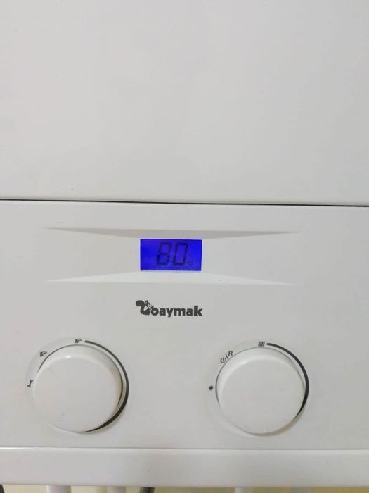 Янги бозор олдидаги янги домлардан ижарага берилади.