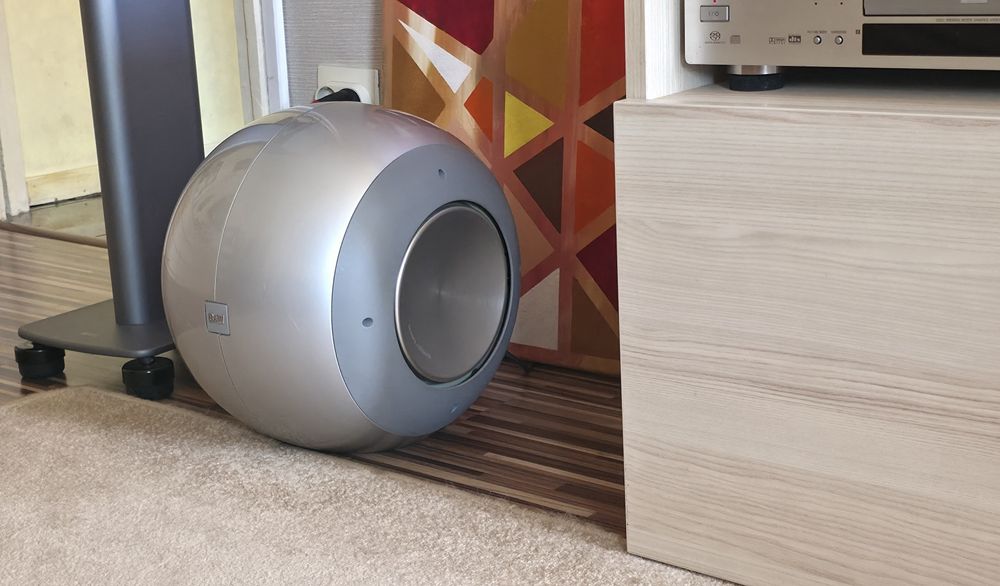 Subwoofer Bowers & Wilkins PV1