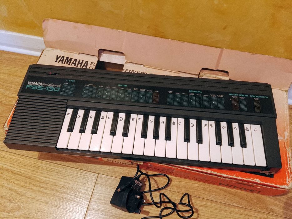 Йоника Yamaha  в кутия