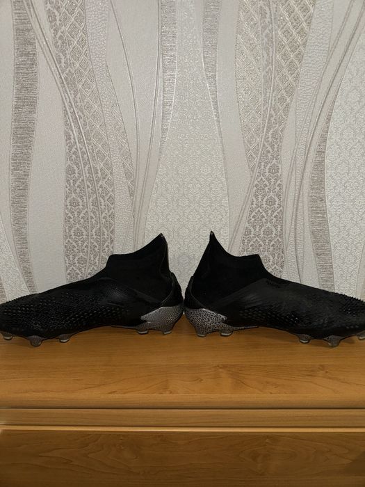 бутсы Adidas PREDATOR