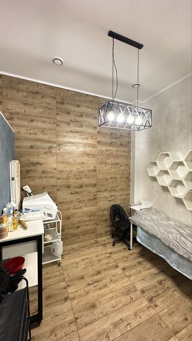 Сдаются паримахерские кресла для кератина