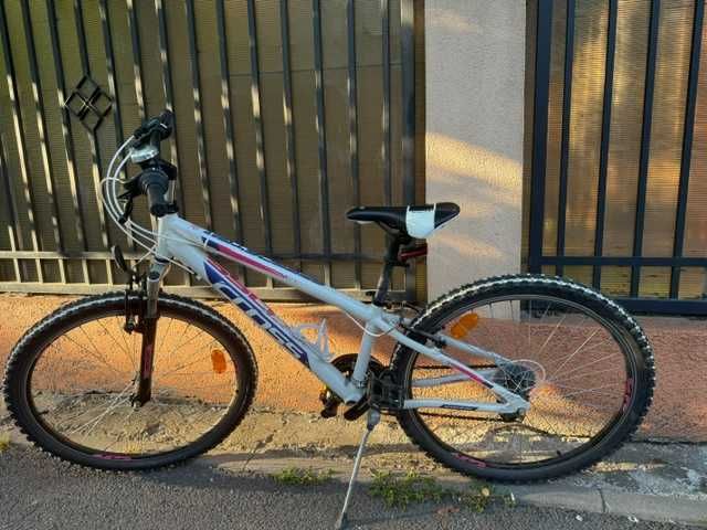 Bicicleta CROSS copii intre 9-13 ani