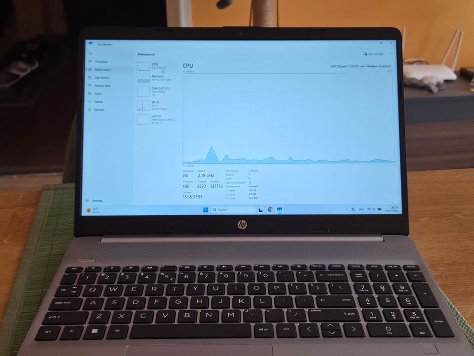 Laptop HP 255 G9, AMD 5 5625U 15.6", Full HD, 16GB, 512GB SSD,