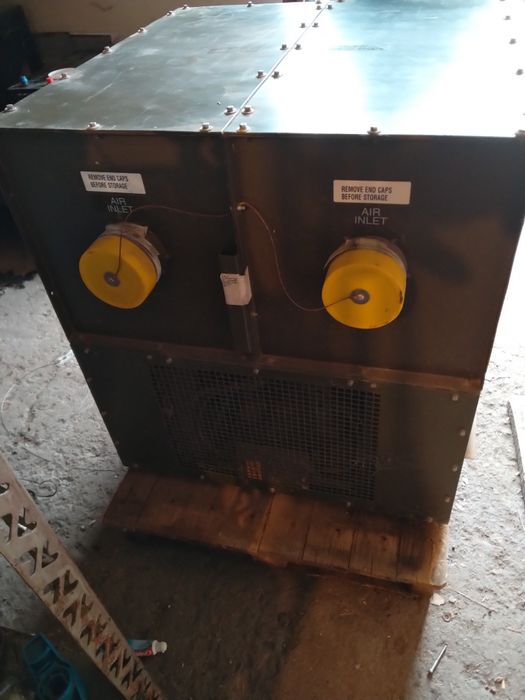 Мобилен индустриален климатик/топло и студено/