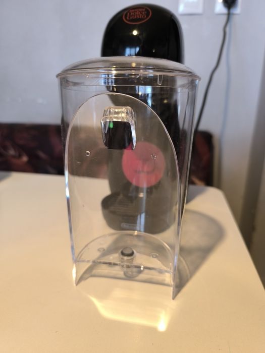 Кафемашина Dolce gusto piccolo xs