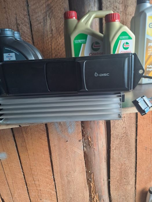 Statie sonorizare + magazie cd vw