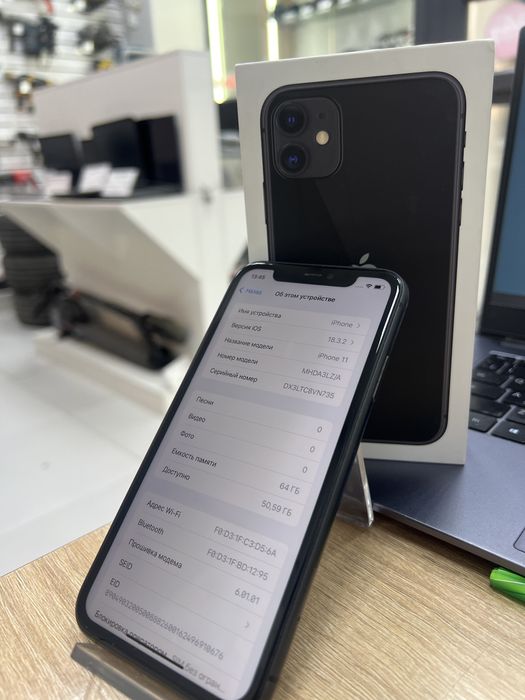 Iphone 11, 64gb (p25)