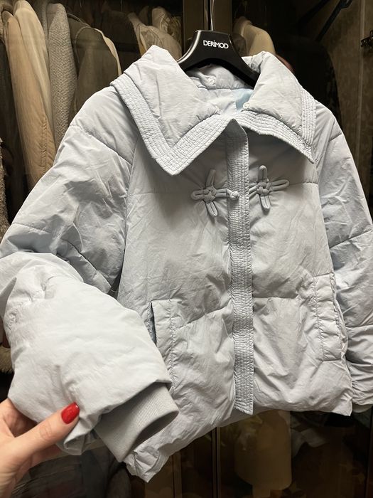 Курточка голубая