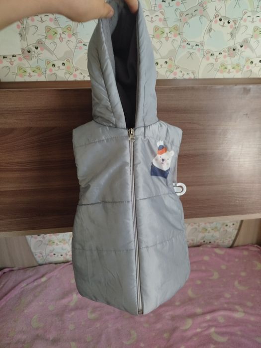 Продам детские куртки