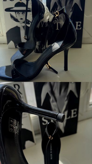 Босоножки Charles & keith