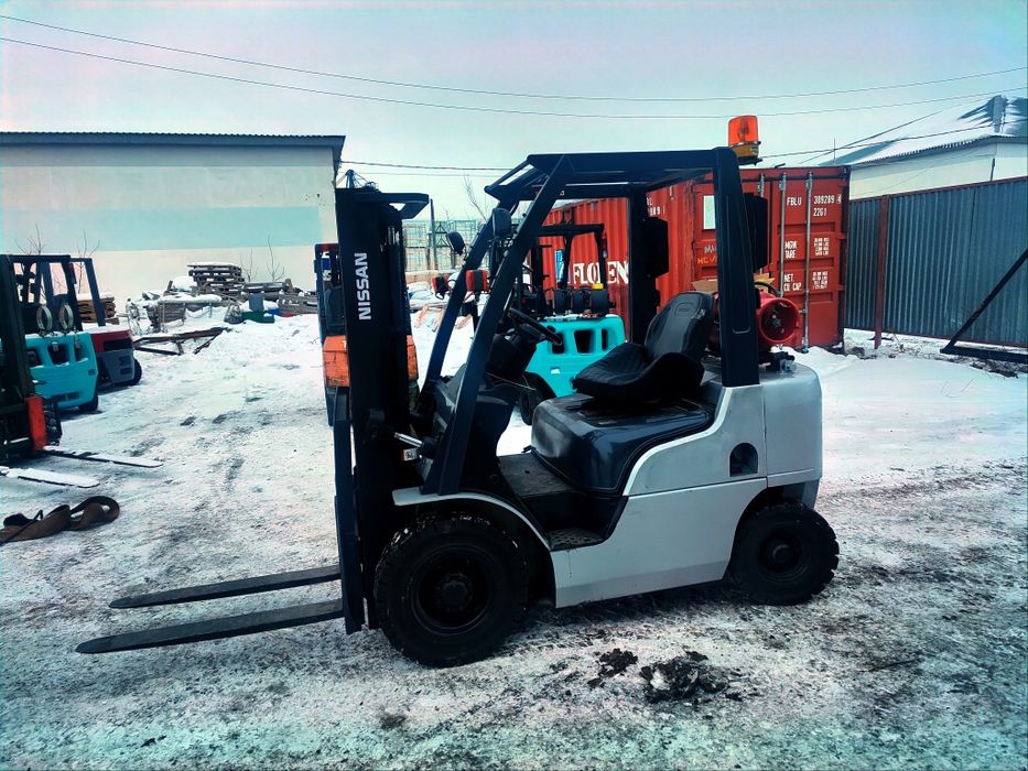 Продам вилочный погрузчик. Кара