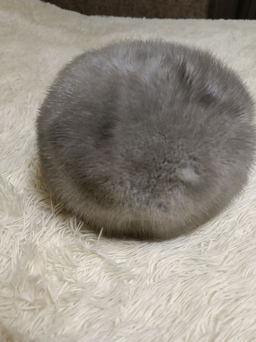 Шапка женская серая