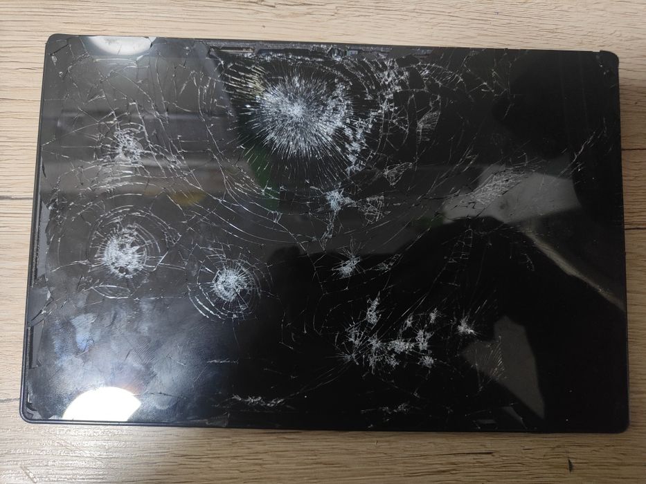 Samsung tab a8 pentru piese